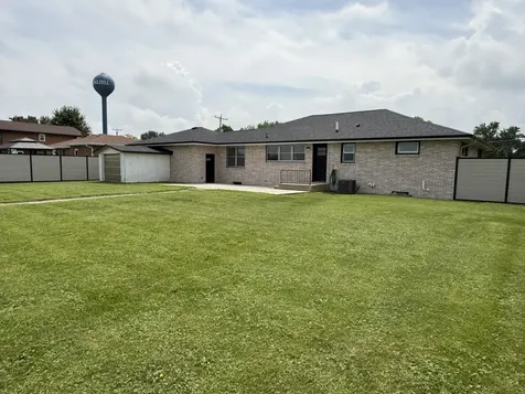 312 Chestnut Street Dalzell IL 61320