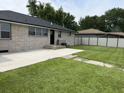 312 Chestnut Street Dalzell IL 61320