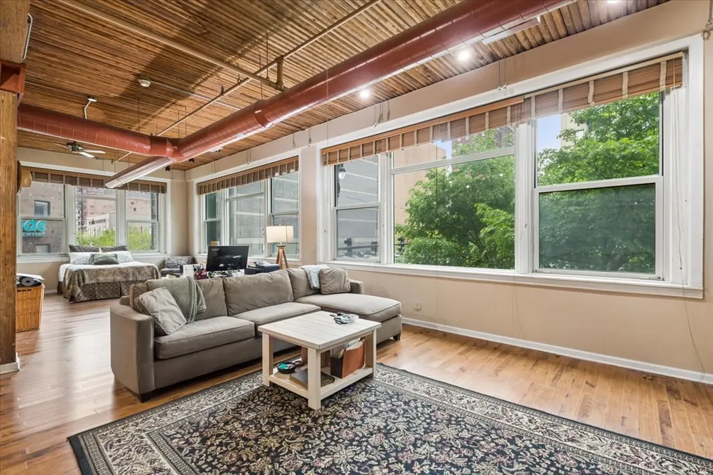 900 South Wabash Avenue Chicago IL 60605