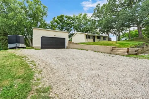 911 West Florence Street Mchenry IL 60051