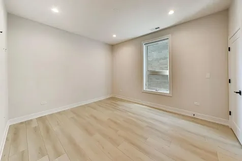 5157 South Wabash Avenue Chicago IL 60615
