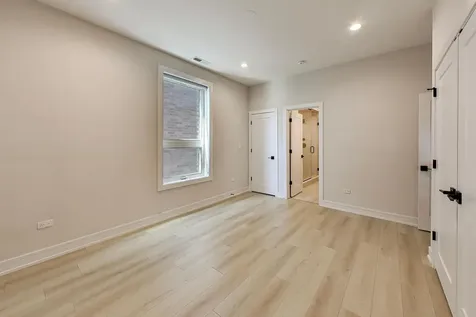 5157 South Wabash Avenue Chicago IL 60615