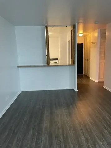 4250 North Marine Drive Chicago IL 60613