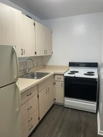 4250 North Marine Drive Chicago IL 60613