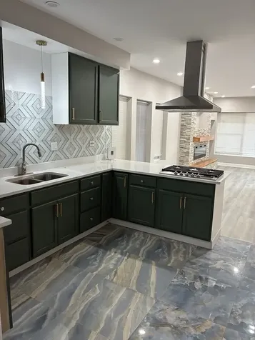 8305 South Maryland Avenue Chicago IL 60619