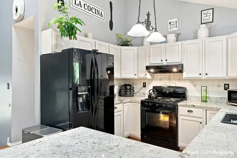 2812 Jethro Court Zion IL 60099