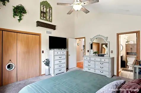 2812 Jethro Court Zion IL 60099