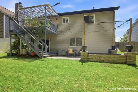 2812 Jethro Court Zion IL 60099