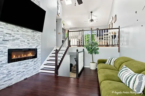 2812 Jethro Court Zion IL 60099