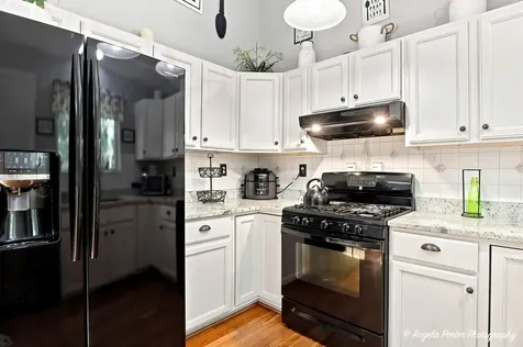 2812 Jethro Court Zion IL 60099