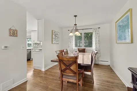 1621 North Belmont Avenue Arlington Heights IL 60004