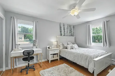 1621 North Belmont Avenue Arlington Heights IL 60004