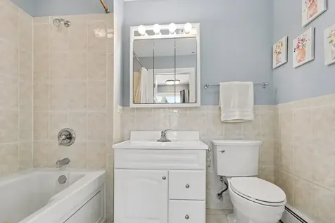 1621 North Belmont Avenue Arlington Heights IL 60004