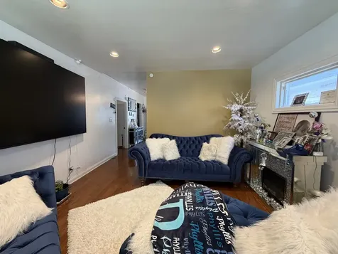 4947 West Concord Place Chicago IL 60639