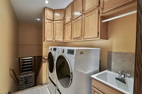 9508 Natoma Avenue Oak Lawn IL 60453