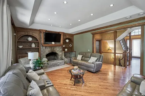 9508 Natoma Avenue Oak Lawn IL 60453