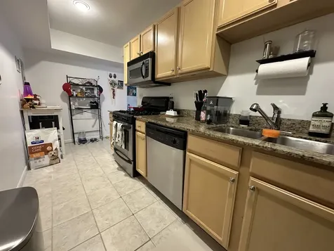 5953 North Kenmore Avenue Chicago IL 60660