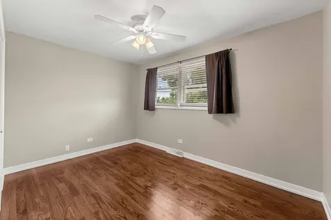 15954 Ozark Avenue Tinley Park IL 60477