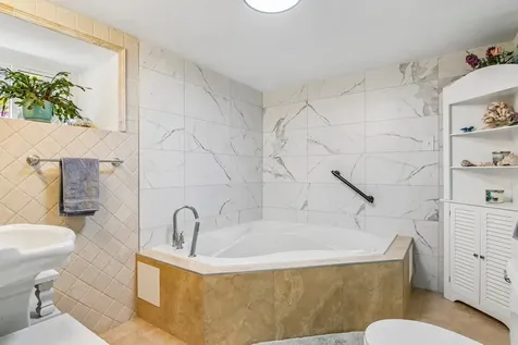 2842 North Mont Clare Avenue Chicago IL 60634