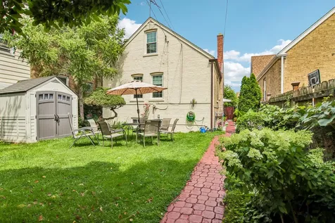 2842 North Mont Clare Avenue Chicago IL 60634