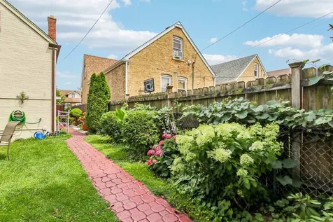2842 North Mont Clare Avenue Chicago IL 60634