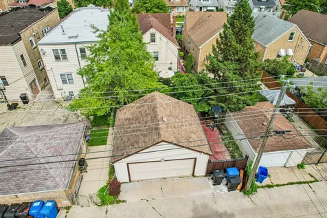 2842 North Mont Clare Avenue Chicago IL 60634