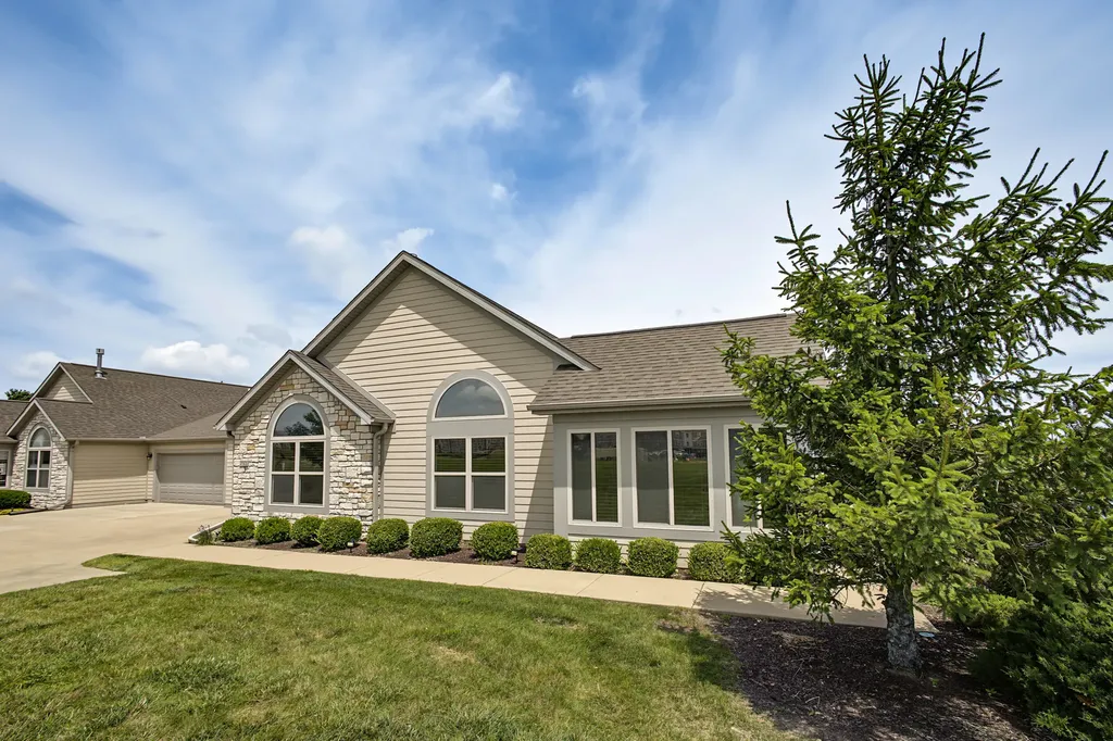 2712 J T Coffman Drive Champaign IL 61822