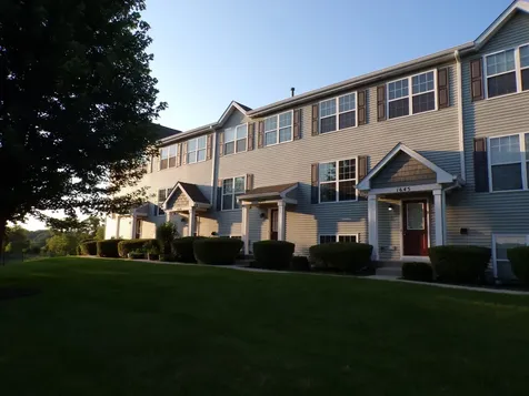1645 West Turtle Creek Lane Round Lake IL 60073