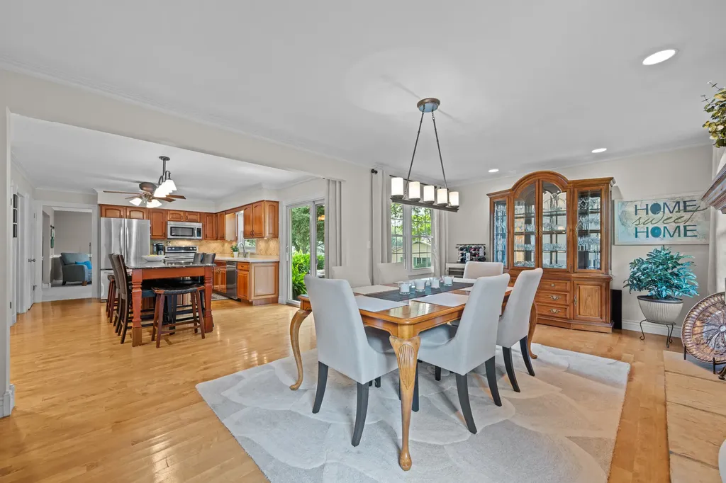 80 Bluebird Lane Naperville IL 60565