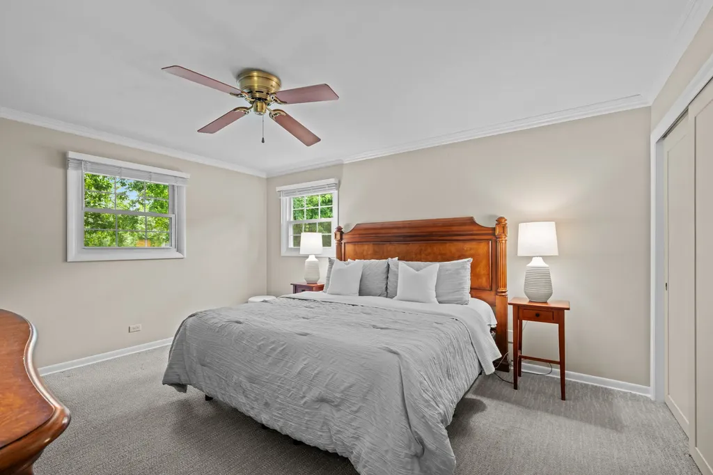 80 Bluebird Lane Naperville IL 60565