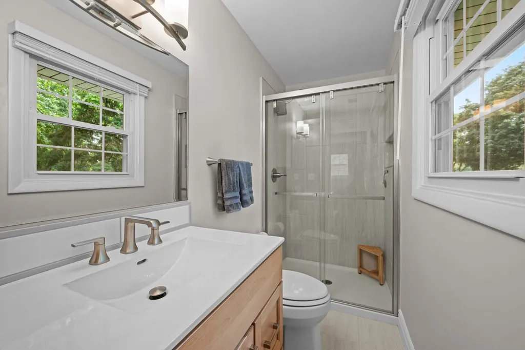 80 Bluebird Lane Naperville IL 60565