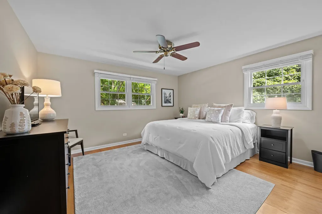 80 Bluebird Lane Naperville IL 60565