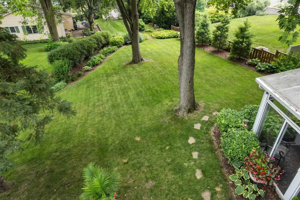 80 Bluebird Lane Naperville IL 60565