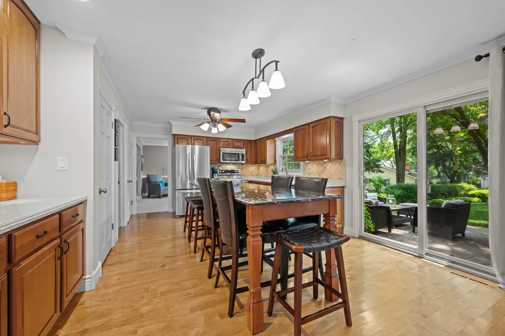 80 Bluebird Lane Naperville IL 60565