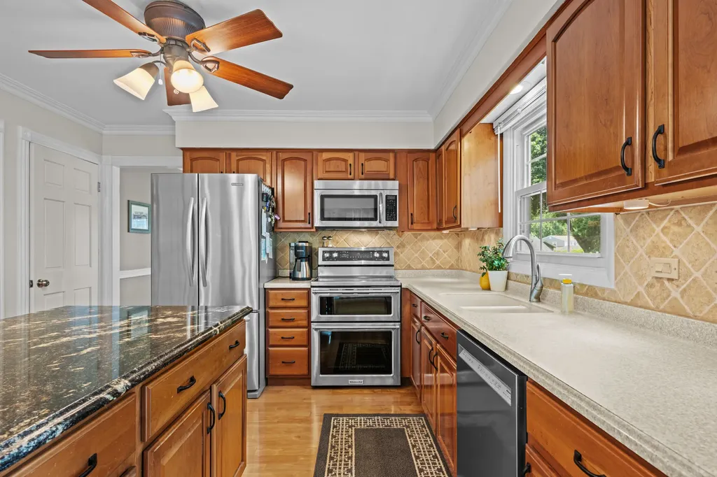 80 Bluebird Lane Naperville IL 60565