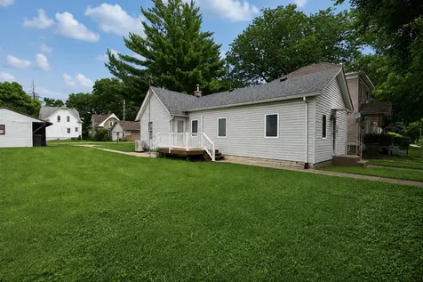 312 East North Street Morris IL 60450