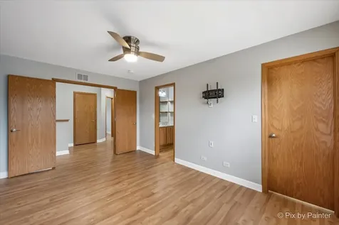 596 Yorkshire Lane Pingree Grove IL 60140