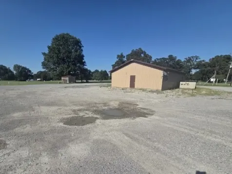 14747 State Highway 14 E Benton IL 62812