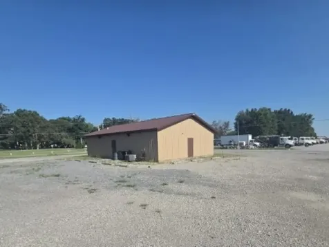 14747 State Highway 14 E Benton IL 62812