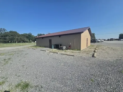 14747 State Highway 14 E Benton IL 62812