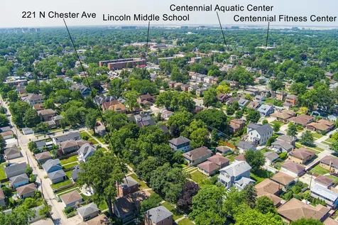 221 North Chester Avenue Park Ridge IL 60068