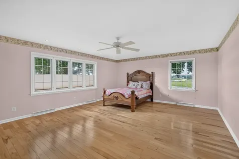 13938 Bethany Road Sycamore IL 60178