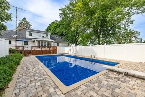 13938 Bethany Road Sycamore IL 60178