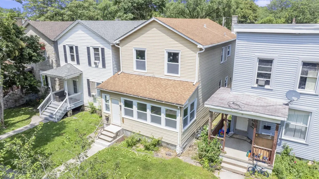63 West 15th Street Chicago Heights IL 60411