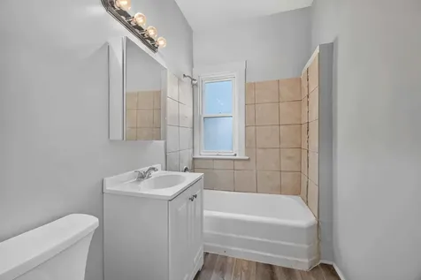 63 West 15th Street Chicago Heights IL 60411