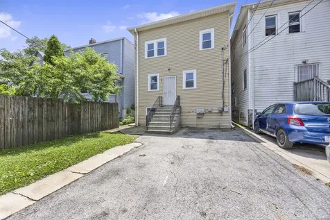 63 West 15th Street Chicago Heights IL 60411
