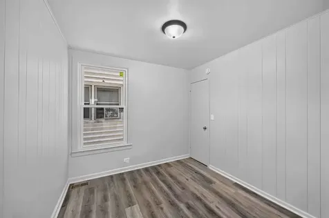 63 West 15th Street Chicago Heights IL 60411
