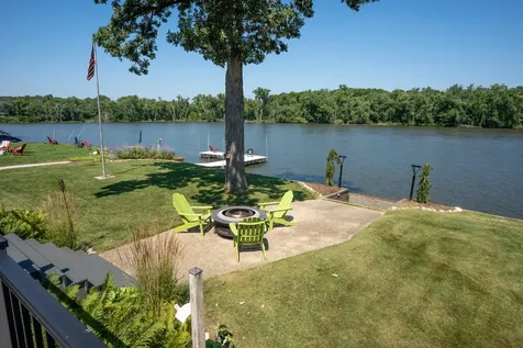 9508 Shore Drive Machesney Park IL 61115