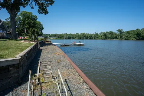 9508 Shore Drive Machesney Park IL 61115