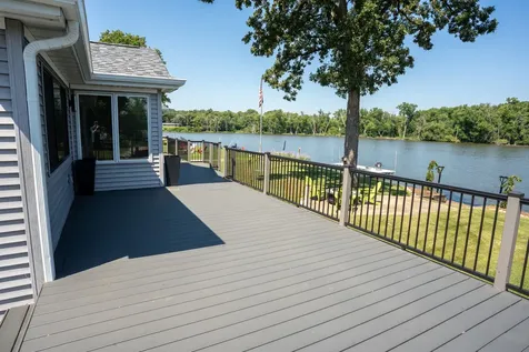 9508 Shore Drive Machesney Park IL 61115